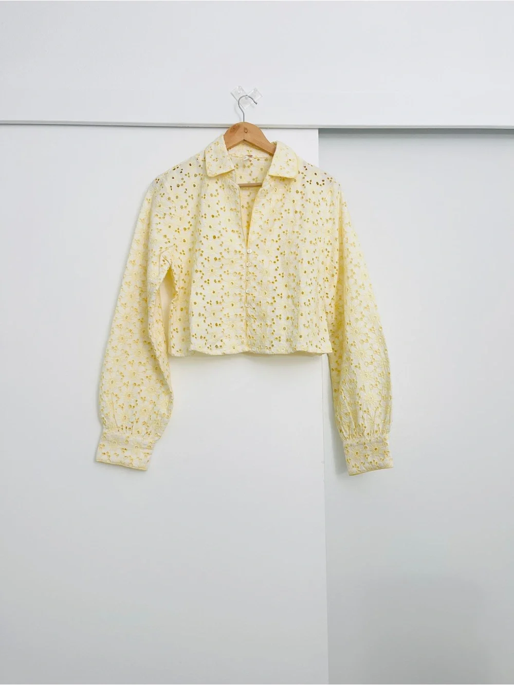NWOT Free People Dream A Little Eyelet Cotton Linen Blouse Size Medium